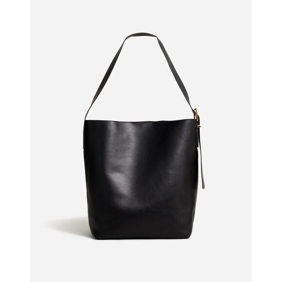 Madewell Leather Essentials Bucket Tote One Size Black
